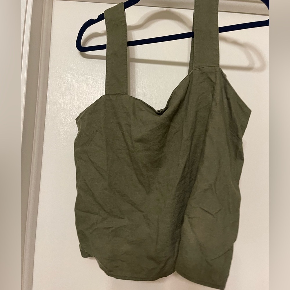Banana republic factory tank NWT